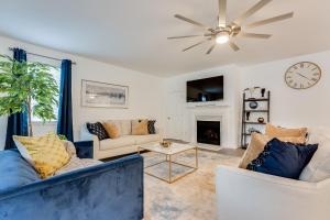 Elegant ATL House - 4 Bedroom 12 guest Self Check-in