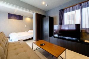 r2 - 大井町駅から徒歩5分 -