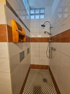 Pokoje Na Wzgórzu - Oaza ciszy blisko spokojnej plaży