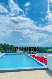 Rooftop pool studio near the beach Mtwapa