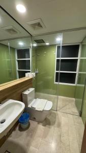 Luxury two bedroom apartment by Sky Suite