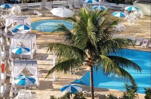 Resort Camboinhas, 100m praia com Piscina