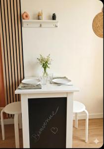 Cocon moderne à deux pas de la gare Ideal couple