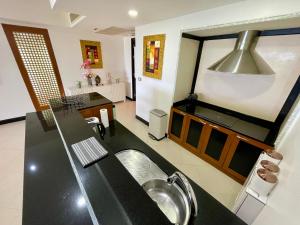 Kata Seaview Escape - 1BR Luxury Apartment 90sqm