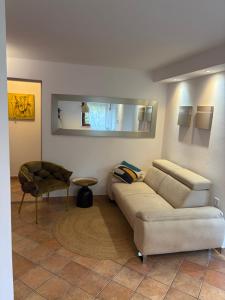 Oasis in green Pješčana Uvala, 2 min from the sea