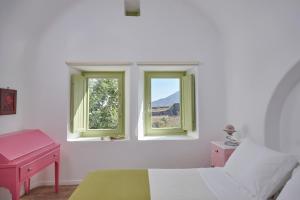 Villa Agrikoia Santorini Greece