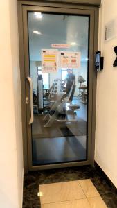芭堤雅市中心 阿卡迪亚2期 近步行街和海滩的水系公寓 泳池景观 可带榴莲和山竹 阳台可吸烟