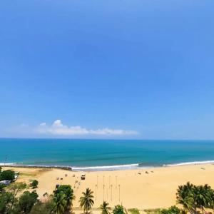 Negombo Sea waves