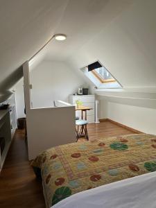 The Upper Hideout - Brussels