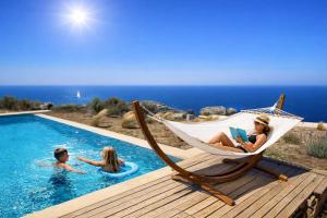 Sea view villa with private swimming pool
