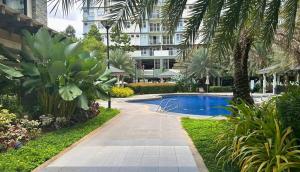 Modern 2BR near SM Ecoland Verdon Parc SelfCheckin