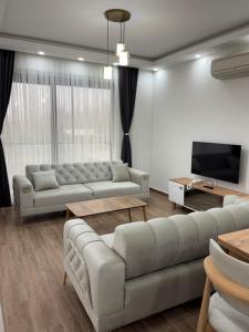 Lale Saray Sapanca
