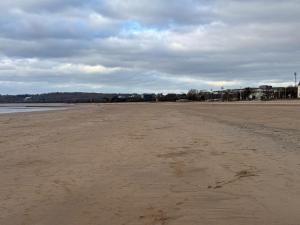 Swansea City Centre 1 Bedroom Apartment close to Beach
