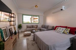 Stylish Apartement in Marrakech Parking and Pool