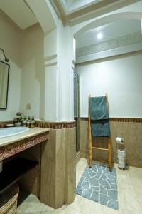 Stylish Apartement in Marrakech Parking and Pool