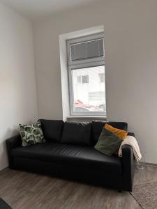 Cozy und central Apartment for 4 near pub transport