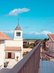 Casa Arianna Large 4BR Apartment for 8 -Terrace , Near Beach