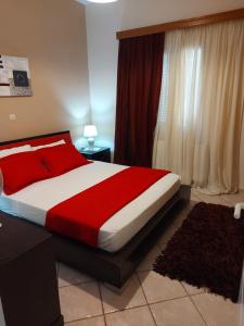 Kerkis View House-Garden View