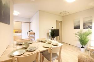 プレジール弘前201