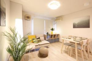 プレジール弘前201