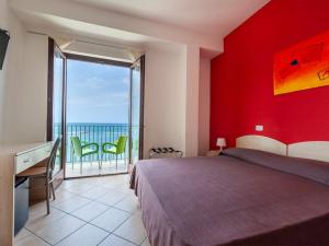 Network Forio ischia 4 stelle promo random pensione completa con bevande