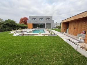 Executive Villa with pool