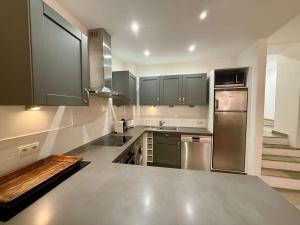 B003 Superbe 2 chambres centre Cannes