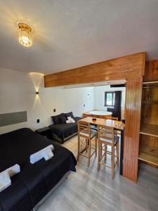 Hotel Surprise Bariloche Centro con Desayuno y Restaurante