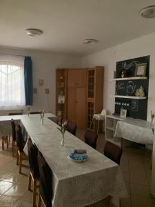 Kékhold Vendégház