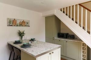 Daisy Cottage - an enchanting cottage