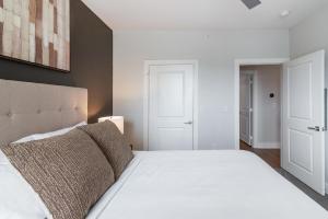 Landing Apartments - The Fitzroy Promenade