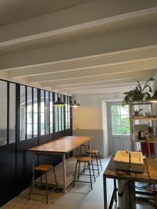 L Atelier