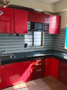 F205 Luxury family flat
