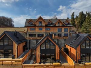 LK Mountain Residence domki i segmenty z prywatnym jacuzzi, sauną i widokami na góry i jezioro