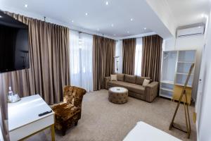 Jolie Boutique Hotel Corp B