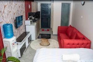 Executive Moyo Suites Studio Apartment