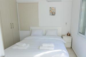 Cozy Oasis Lemon Tree - in the heart of Kato Pafos