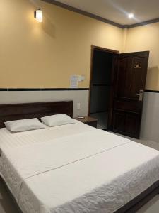 Khách Sạn 68 Trần Đề