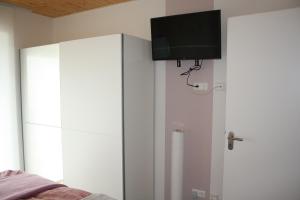 Ferienwohnung am Fuße der Burg Hohenzollern EG