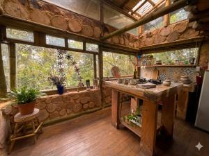 Cabaña Bosque Hondo Santa Elena