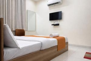 Hotel Chandra Light