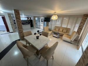 Finca De Lujo En Copacabana Antioquia