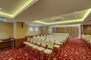 StayBird Capital- Business Hotel, Magarpatta City