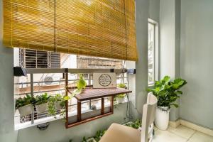 Quiet Balcony Studio Walk to Ben Thanh & D1