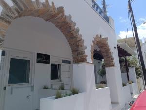 Tinos Summer Vibes Studios 2