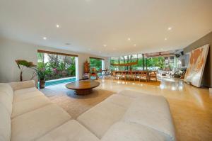 Club Playacar Villa Drinks & Food