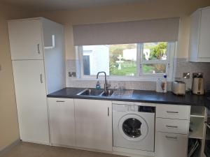 Gweedore Seaview Cottage