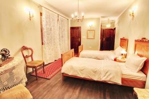Superior Quadruple Room room in Hotel Evmolpia