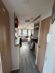 Cosy caravan in North Devon