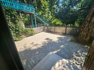 Apartment Bond Deribasovskaya